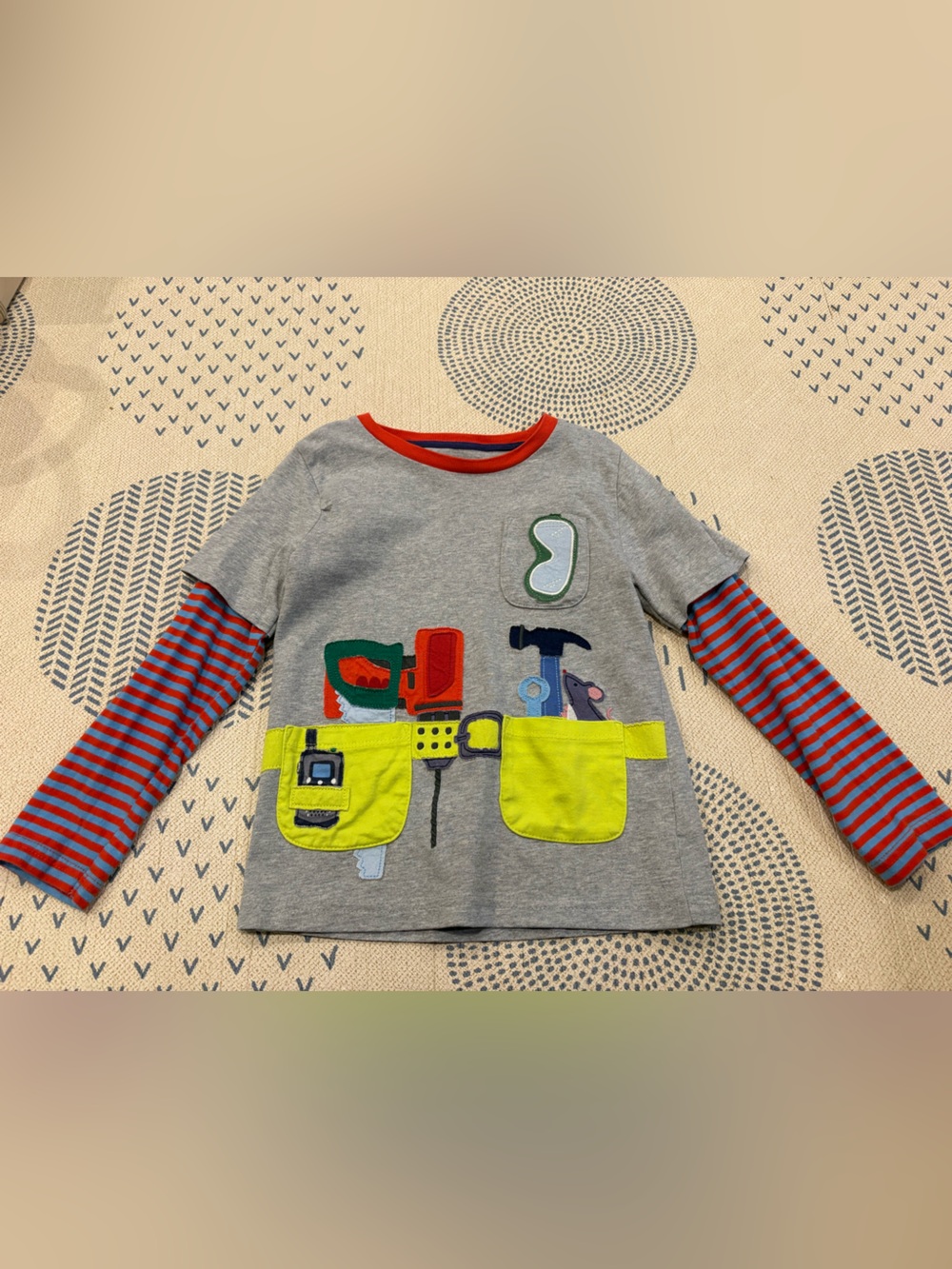 Kids Grey Long-Sleeve Tool Applique Tee with Red Trim 4-5